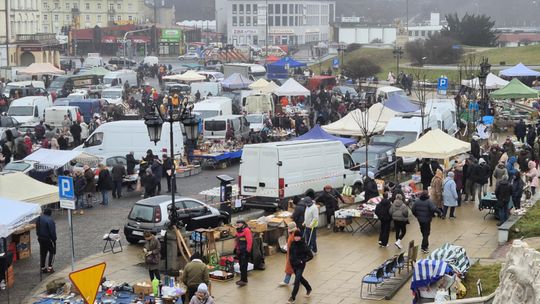 Targi staroci w Lublinie. Zobaczcie, jakie perełki można tu upolować [GALERIA ZDJĘĆ]