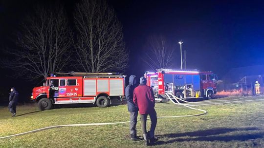 Pożar dachu w Hańsku-Kolonii [GALERIA ZDJĘĆ]