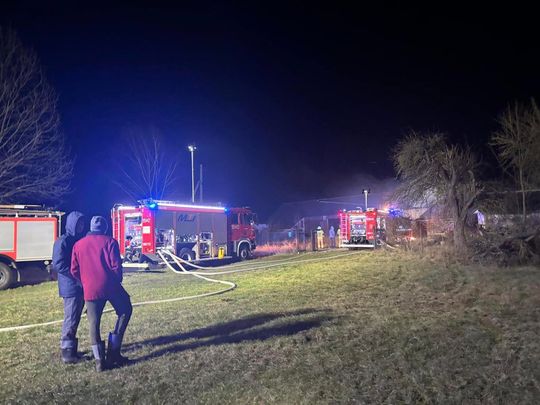 Pożar dachu w Hańsku-Kolonii [GALERIA ZDJĘĆ]