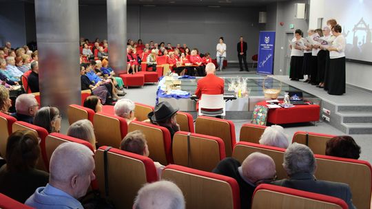 Chełm. Przegląd Kolęd i Pastorałek oraz rozstrzygnięcie konkursu na szopkę Bożonarodzeniową [GALERIA ZDJĘĆ]