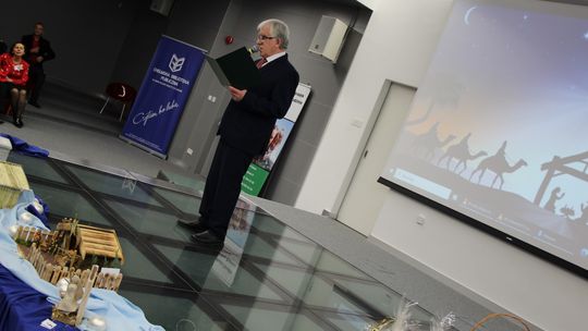 Chełm. Przegląd Kolęd i Pastorałek oraz rozstrzygnięcie konkursu na szopkę Bożonarodzeniową [GALERIA ZDJĘĆ]