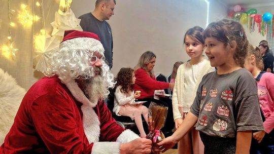 Zabawa choinkowa dla dzieci z KGW Kresowianki [GALERIA ZDJĘĆ]