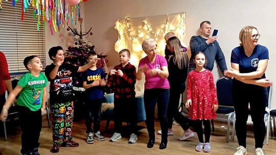 Zabawa choinkowa dla dzieci z KGW Kresowianki [GALERIA ZDJĘĆ]