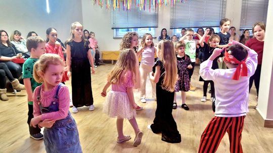 Zabawa choinkowa dla dzieci z KGW Kresowianki [GALERIA ZDJĘĆ]