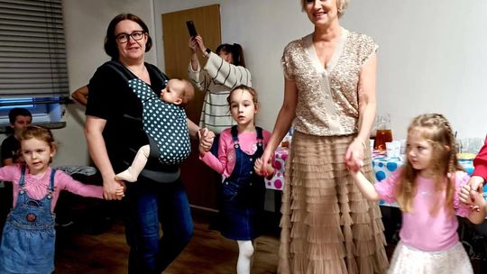 Zabawa choinkowa dla dzieci z KGW Kresowianki [GALERIA ZDJĘĆ]