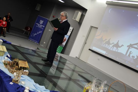 Chełm. Przegląd Kolęd i Pastorałek oraz rozstrzygnięcie konkursu na szopkę Bożonarodzeniową [GALERIA ZDJĘĆ]