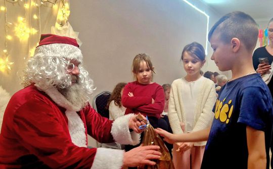 Zabawa choinkowa dla dzieci z KGW Kresowianki [GALERIA ZDJĘĆ]