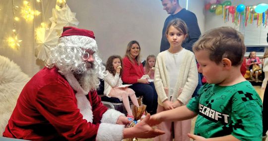 Zabawa choinkowa dla dzieci z KGW Kresowianki [GALERIA ZDJĘĆ]