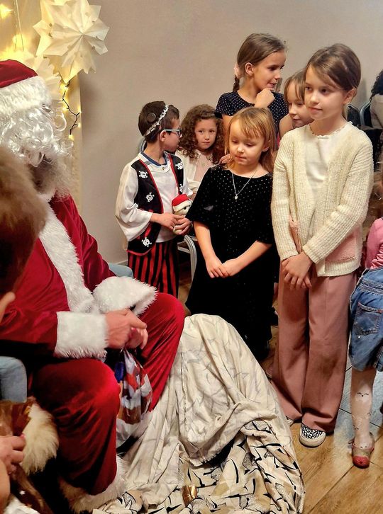 Zabawa choinkowa dla dzieci z KGW Kresowianki [GALERIA ZDJĘĆ]