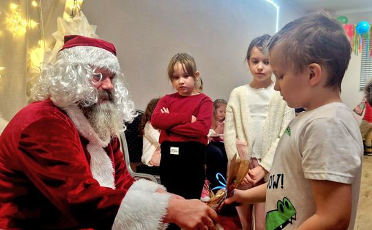 Zabawa choinkowa dla dzieci z KGW Kresowianki [GALERIA ZDJĘĆ]