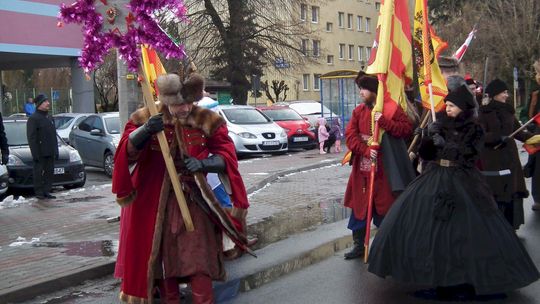 Krasnystaw. Orszak Trzech Króli z kościoła pw. Trójcy Przenajświętszej [GALERIA ZDJĘĆ]