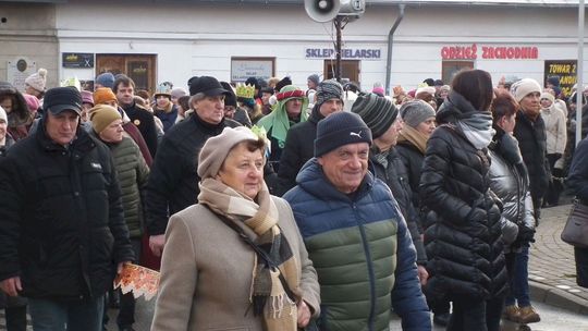 Krasnystaw. Orszak Trzech Króli z kościoła pw. Trójcy Przenajświętszej [GALERIA ZDJĘĆ]