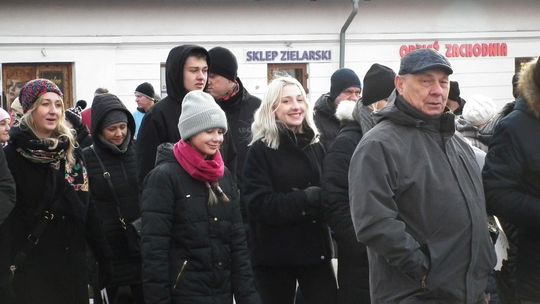 Krasnystaw. Orszak Trzech Króli z kościoła pw. Trójcy Przenajświętszej [GALERIA ZDJĘĆ]