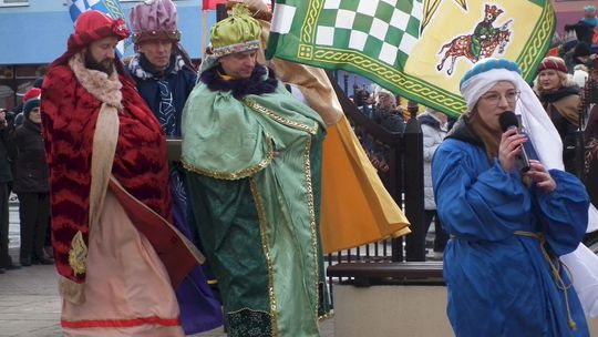 Krasnystaw. Orszak Trzech Króli z kościoła pw. Trójcy Przenajświętszej [GALERIA ZDJĘĆ]