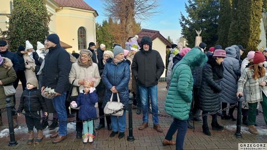 Krasnystaw. Orszak Trzech Króli z kościoła pw. Trójcy Przenajświętszej [GALERIA ZDJĘĆ]
