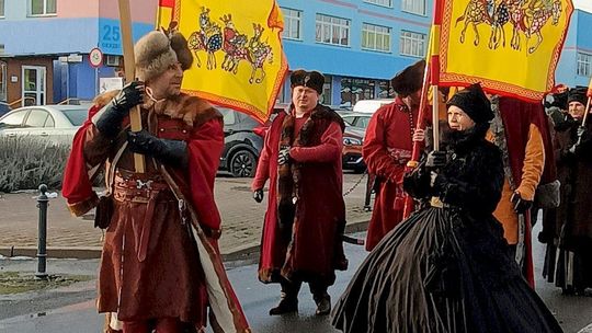 Krasnystaw. Orszak Trzech Króli z kościoła pw. Trójcy Przenajświętszej [GALERIA ZDJĘĆ]