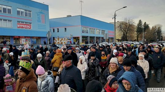 Krasnystaw. Orszak Trzech Króli z kościoła pw. Trójcy Przenajświętszej [GALERIA ZDJĘĆ]