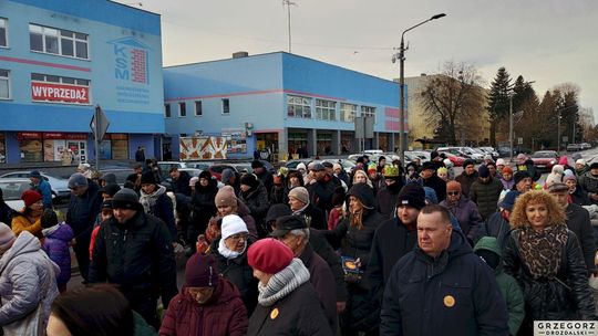 Krasnystaw. Orszak Trzech Króli z kościoła pw. Trójcy Przenajświętszej [GALERIA ZDJĘĆ]