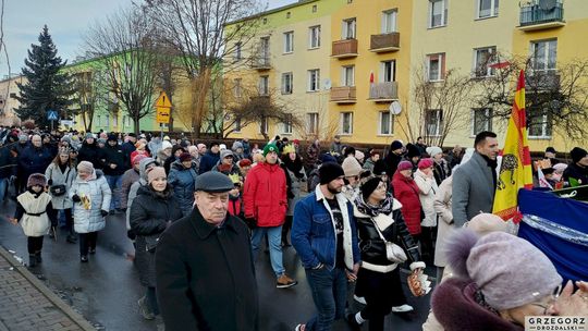 Krasnystaw. Orszak Trzech Króli z kościoła pw. Trójcy Przenajświętszej [GALERIA ZDJĘĆ]
