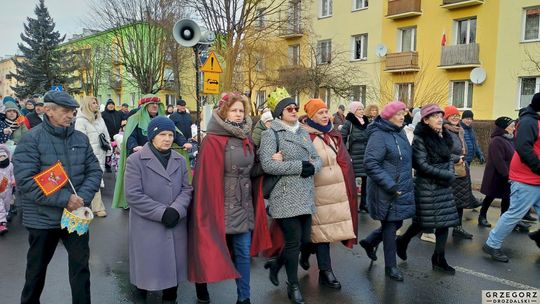 Krasnystaw. Orszak Trzech Króli z kościoła pw. Trójcy Przenajświętszej [GALERIA ZDJĘĆ]