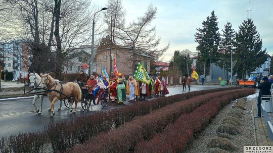 Krasnystaw. Orszak Trzech Króli z kościoła pw. Trójcy Przenajświętszej [GALERIA ZDJĘĆ]