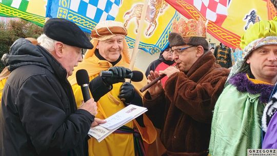 Krasnystaw. Orszak Trzech Króli z kościoła pw. Trójcy Przenajświętszej [GALERIA ZDJĘĆ]