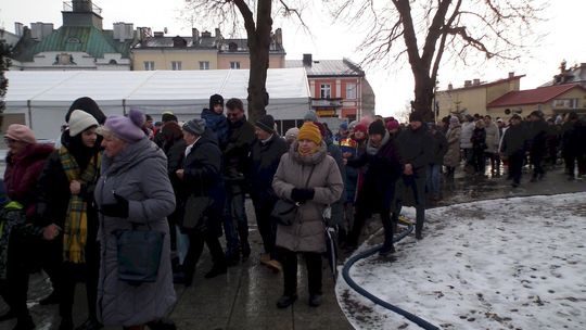 Orszak Trzech Króli z parafii pw. Świętego Franciszka Ksawerego [GALERIA ZDJĘĆ]