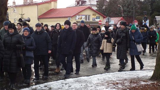 Orszak Trzech Króli z parafii pw. Świętego Franciszka Ksawerego [GALERIA ZDJĘĆ]