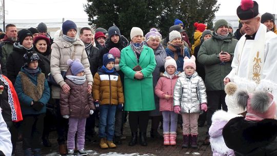 Orszak Trzech Króli z parafii pw. Świętego Franciszka Ksawerego [GALERIA ZDJĘĆ]