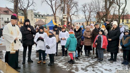 Orszak Trzech Króli z parafii pw. Świętego Franciszka Ksawerego [GALERIA ZDJĘĆ]