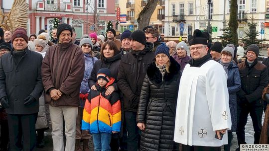 Orszak Trzech Króli z parafii pw. Świętego Franciszka Ksawerego [GALERIA ZDJĘĆ]