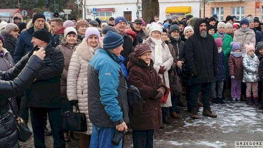 Orszak Trzech Króli z parafii pw. Świętego Franciszka Ksawerego [GALERIA ZDJĘĆ]