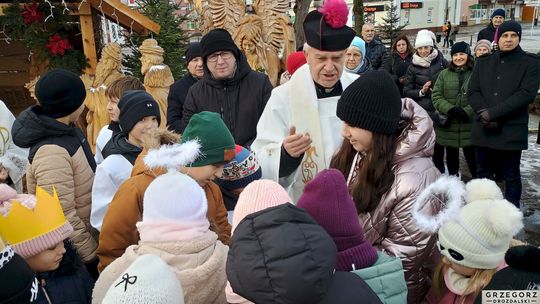 Orszak Trzech Króli z parafii pw. Świętego Franciszka Ksawerego [GALERIA ZDJĘĆ]