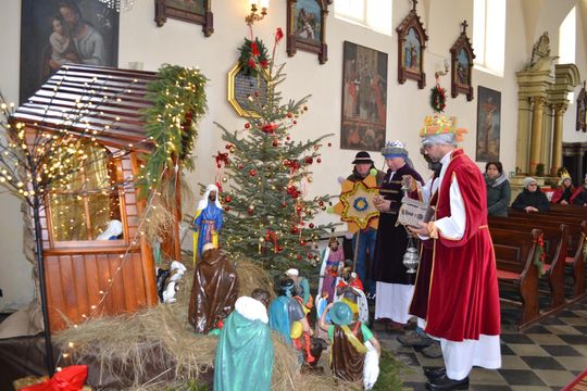 Gm. Gorzków. Przemaszerował Orszak Trzech Króli [GALERIA ZDJĘĆ]