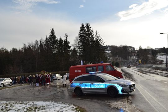 Gm. Gorzków. Przemaszerował Orszak Trzech Króli [GALERIA ZDJĘĆ]