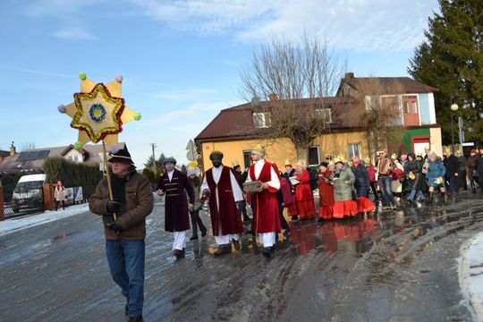 Gm. Gorzków. Przemaszerował Orszak Trzech Króli [GALERIA ZDJĘĆ]