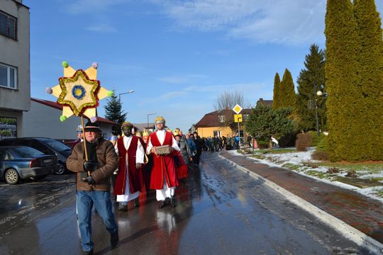 Gm. Gorzków. Przemaszerował Orszak Trzech Króli [GALERIA ZDJĘĆ]