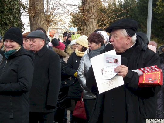 Krasnystaw. Orszak Trzech Króli z kościoła pw. Trójcy Przenajświętszej [GALERIA ZDJĘĆ]