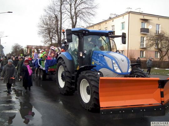 Krasnystaw. Orszak Trzech Króli z kościoła pw. Trójcy Przenajświętszej [GALERIA ZDJĘĆ]