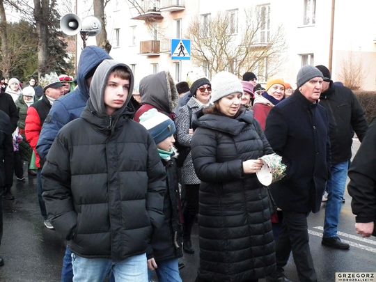 Krasnystaw. Orszak Trzech Króli z kościoła pw. Trójcy Przenajświętszej [GALERIA ZDJĘĆ]