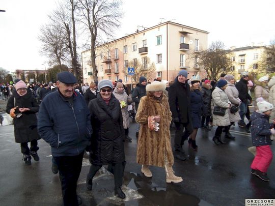 Krasnystaw. Orszak Trzech Króli z kościoła pw. Trójcy Przenajświętszej [GALERIA ZDJĘĆ]