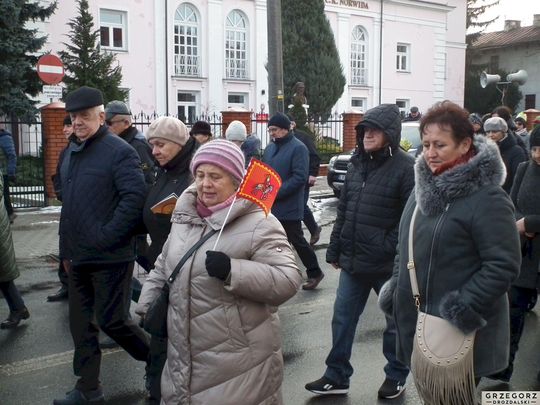 Krasnystaw. Orszak Trzech Króli z kościoła pw. Trójcy Przenajświętszej [GALERIA ZDJĘĆ]