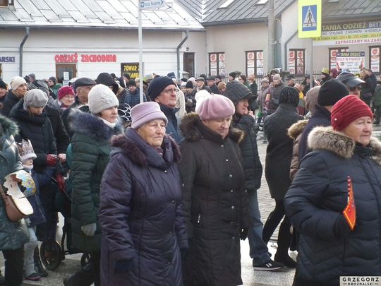 Krasnystaw. Orszak Trzech Króli z kościoła pw. Trójcy Przenajświętszej [GALERIA ZDJĘĆ]