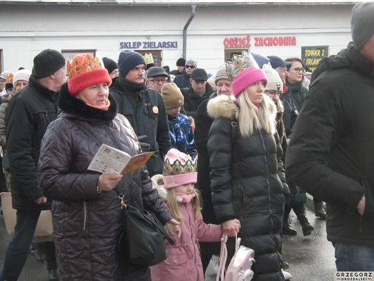 Krasnystaw. Orszak Trzech Króli z kościoła pw. Trójcy Przenajświętszej [GALERIA ZDJĘĆ]