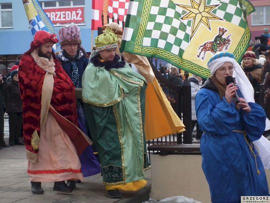 Krasnystaw. Orszak Trzech Króli z kościoła pw. Trójcy Przenajświętszej [GALERIA ZDJĘĆ]