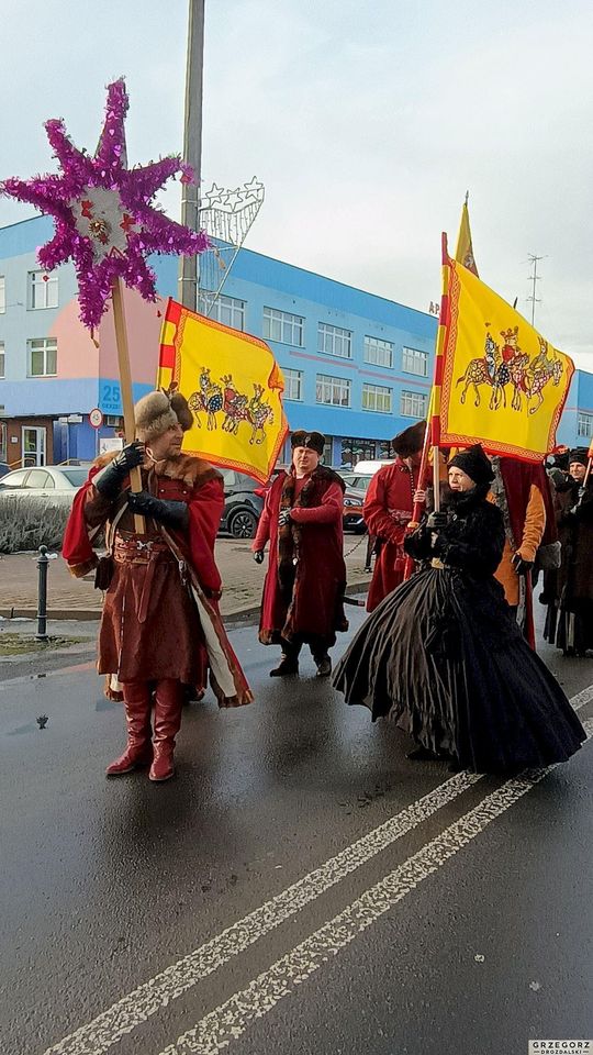 Krasnystaw. Orszak Trzech Króli z kościoła pw. Trójcy Przenajświętszej [GALERIA ZDJĘĆ]