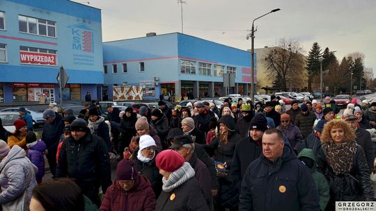 Krasnystaw. Orszak Trzech Króli z kościoła pw. Trójcy Przenajświętszej [GALERIA ZDJĘĆ]