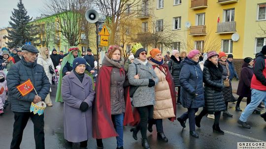 Krasnystaw. Orszak Trzech Króli z kościoła pw. Trójcy Przenajświętszej [GALERIA ZDJĘĆ]