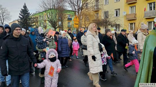 Krasnystaw. Orszak Trzech Króli z kościoła pw. Trójcy Przenajświętszej [GALERIA ZDJĘĆ]