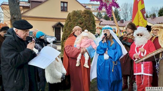 Krasnystaw. Orszak Trzech Króli z kościoła pw. Trójcy Przenajświętszej [GALERIA ZDJĘĆ]